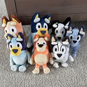 BLUEY | Set of 7 Authentic Plush Small 8” Plushies